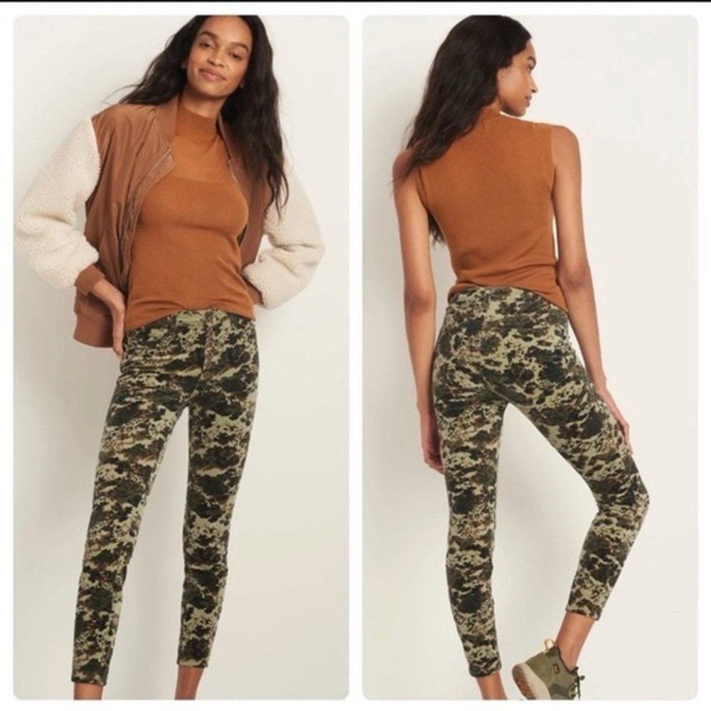 ⭐️ Anthropologie Pilcro Highrise Skinny Camo Corduroy Pants Button Fly Size 27